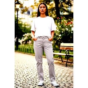 Gloria Vanderbilt Amanda Jeans Classic Fit Pink Tapered Leg Stretch Size 10 NWT